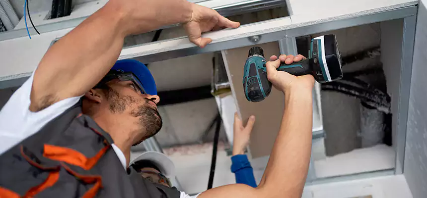 Our Retail Store Duct Cleaning Services in Tamiami, FL